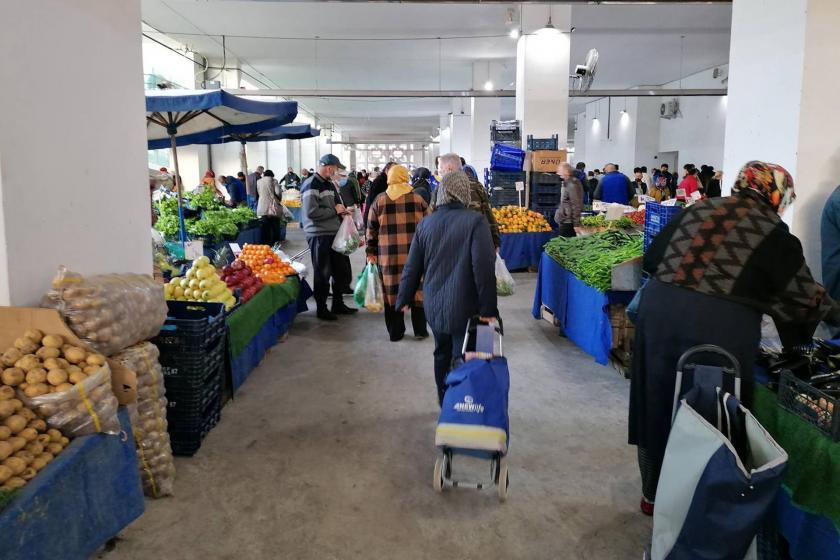 Keçiören'de semt pazarında konuştuğumuz yurttaşlar: Artık bu düzeni istemiyoruz!