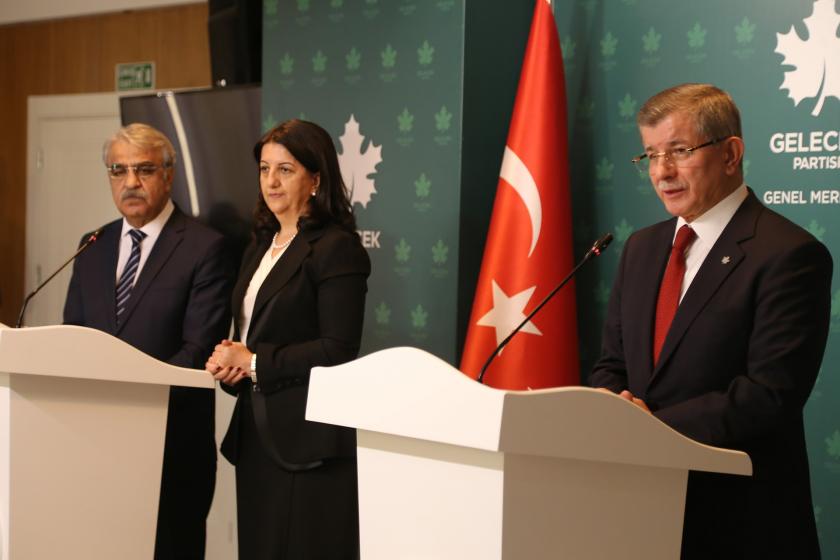 HDP Eş Genel Başkanları Buldan ve Sancar, Gelecek Partisi Genel Başkanı Davutoğlu ile görüştü