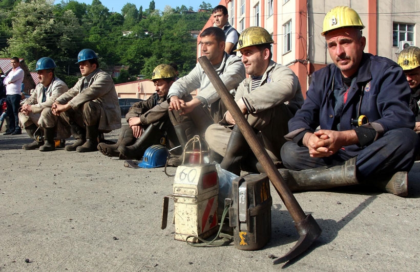 Grizuda ölen 30 madenciye 5'inci yılda anma