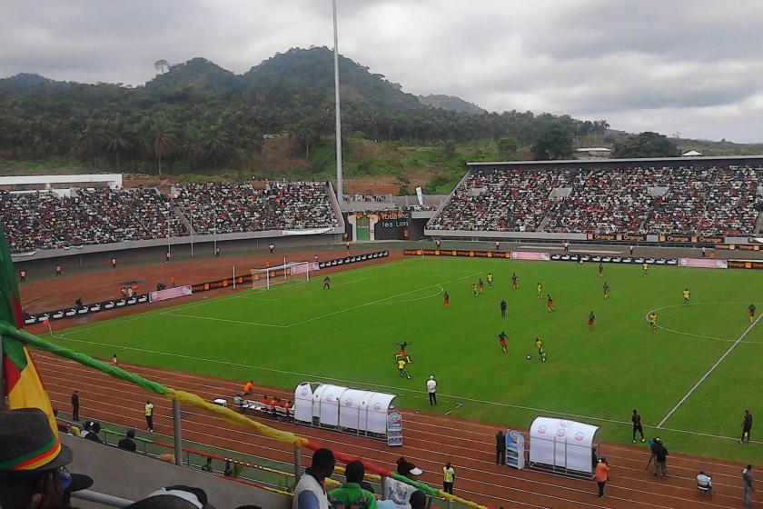 Kamerun'da futbol maçı