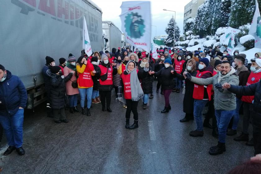 Farplas'ta işçinin iradesi sendikayı istiyor