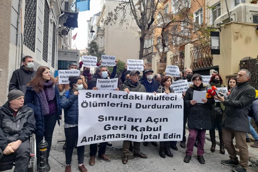 Sınırdaki mülteci ölümleri konsolosluk önünde protesto edildi