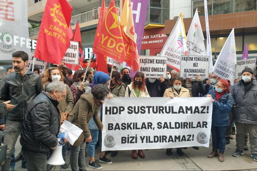 İzmir'deki protesto