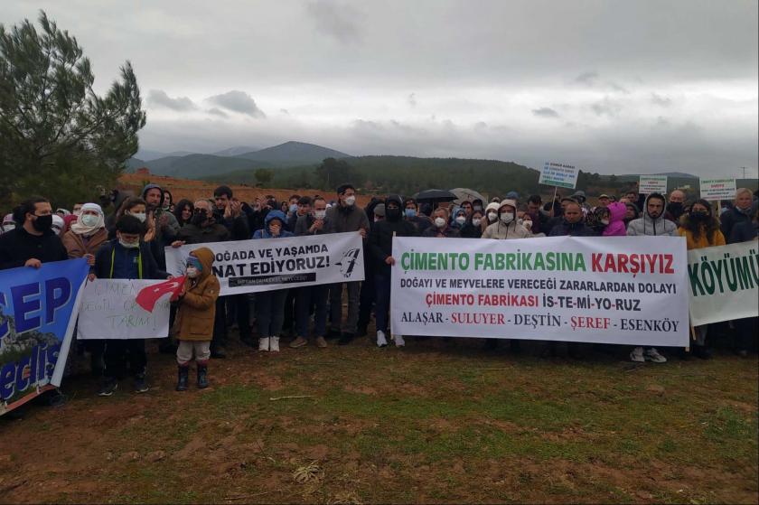 Muğla'da çimento fabrikasına karşı eylem düzenlendi