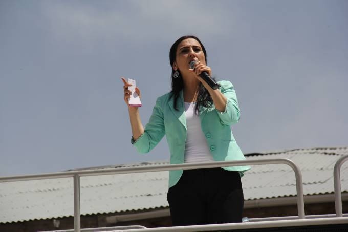 Yüksekdağ: 7 Haziran'da AKP değil yeni yaşam iradesi konuşacak