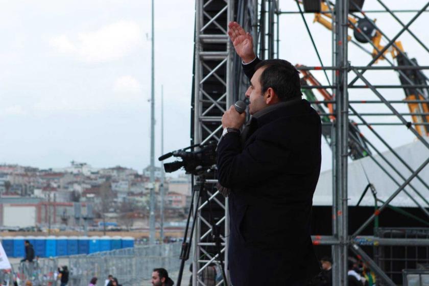 İstanbul Newroz'unda konuşan Ercüment Akdeniz: İşte burası halk ittifakı