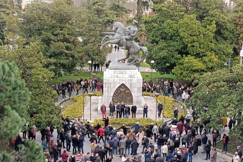 Atatürk Anıtı