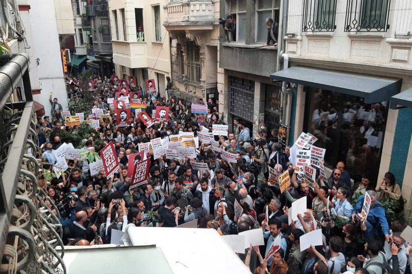 Skandal Gezi kararına Taksim’den tepki: Tanıksız, kanıtsız, keyfi ve tutarsız kararı tanımıyoruz, adalet istiyoruz!