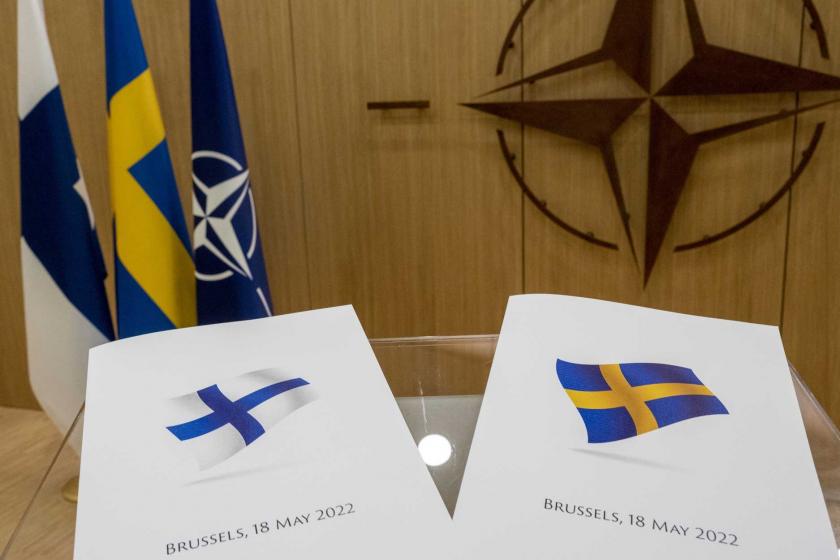 Finlandiya ve İsveç, NATO'ya resmi üyelik başvurularını yaptı