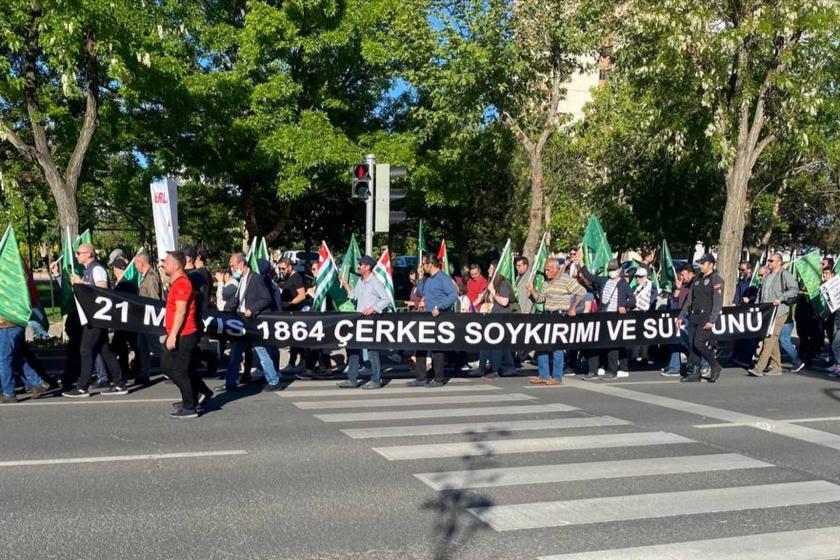 Kayseri'de Çerkes soykırımı anmasında gerçekleştirilen yürüyüş