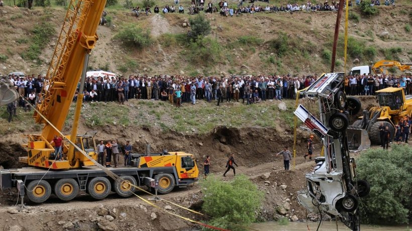 Ölüm yolunda önlem alınmıyor