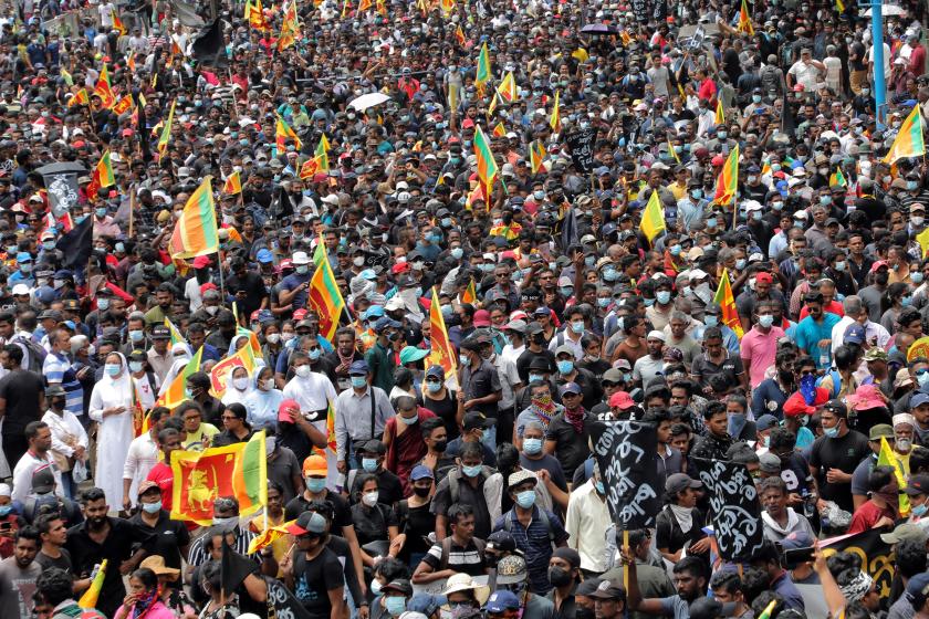 Sri Lanka'daki halk ayaklanmasından bir fotoğraf.