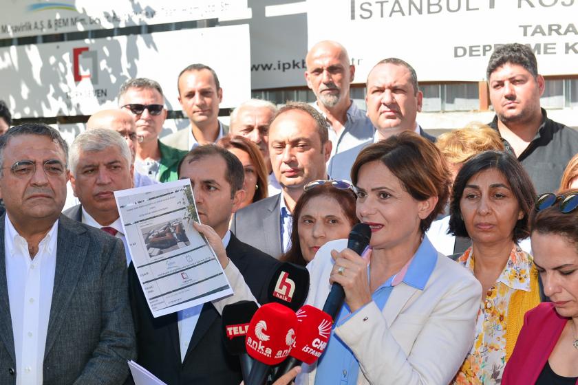 CHP İstanbul İl Başkanı Canan Kaftancıoğlu'nun basın açıklamasından bir fotoğraf.