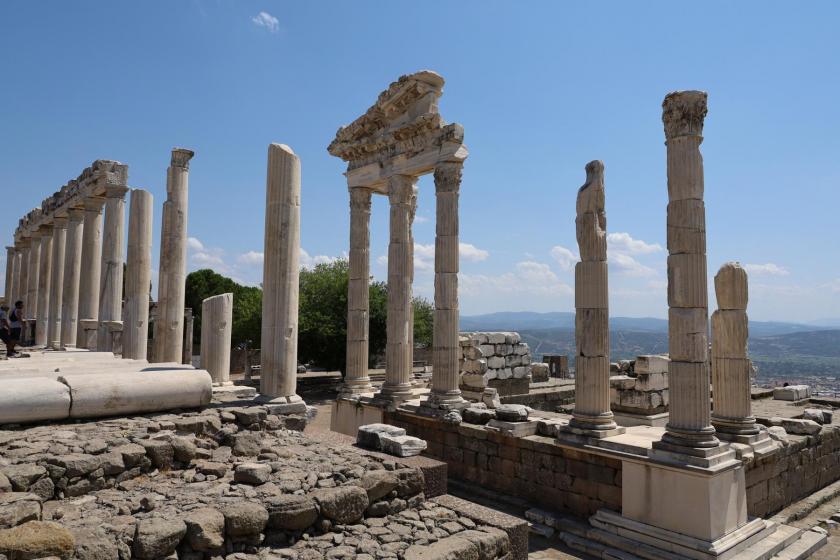 Bergama Antik Kentinden görüntü