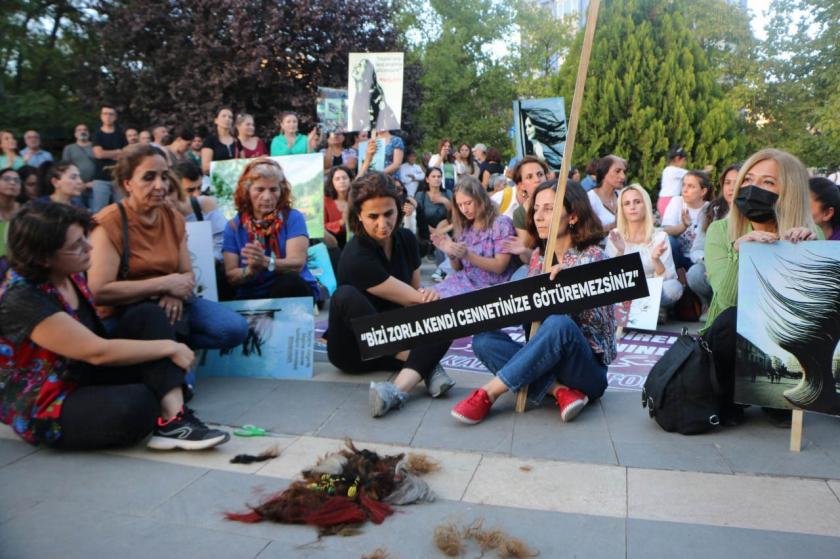 Dersim, Ankara ve Mardin'de kadınlar, İran’daki kadınların direnişini selamladı