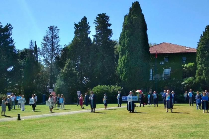 Boğaziçi Üniversitesi akademisyenleri