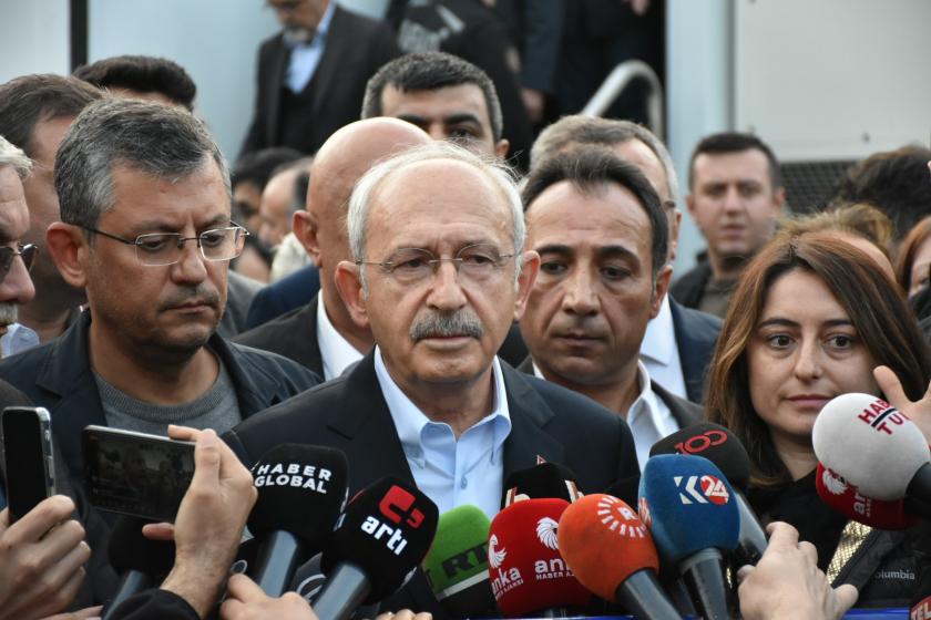 Kemal Kılıçdaroğlu maden bölgesinde açıklama yapıyor