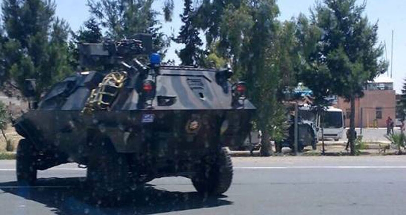 Kızıltepe'de polislerden seçim konvoyu!