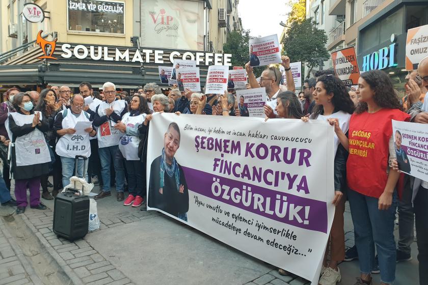 Şebnem Korur Fincancı’nın tutuklanması İzmir'de protesto edildi