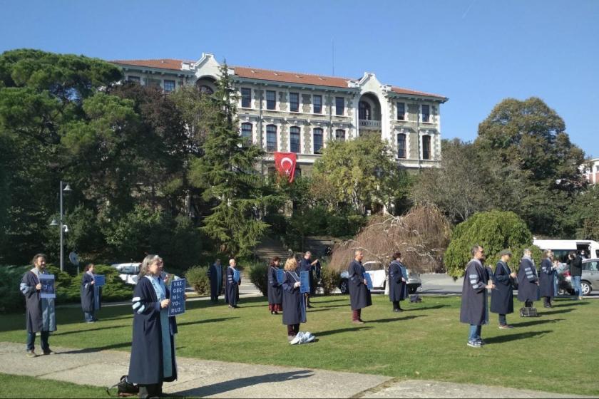 Boğaziçi akademisyen nöbeti