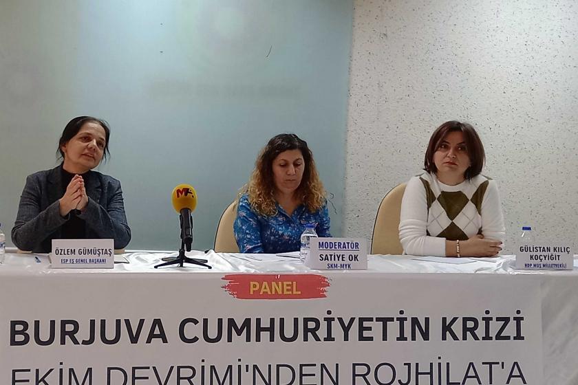 Diyarbakır'da düzenlenen panelin konuşmacıları