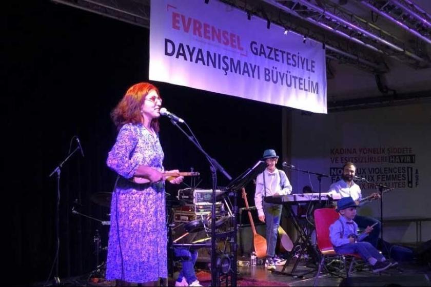 Evrensel ile dayanışma şenliği