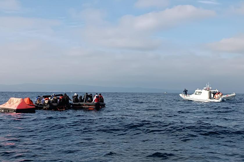 Yunanistan tarafından geri itilen mülteciler