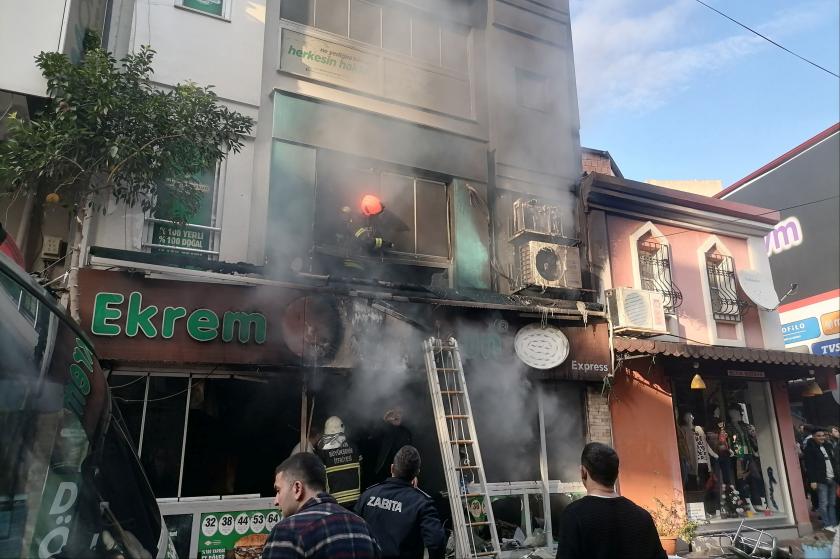 Aydın'ın Nazilli ilçesinde restorandaki patlamada 7 kişi öldü, 4 kişi yaralandı