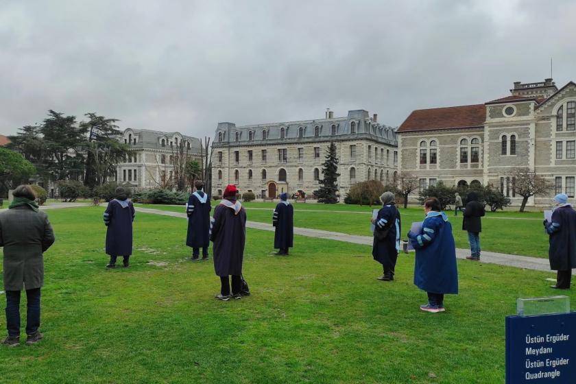 Boğaziçi Üniversitesi Akademisyenleri nöbette