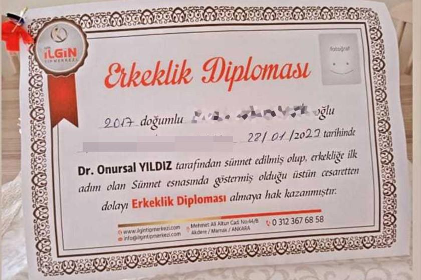 Sünnet olan çocuğa “erkeklik diploması”