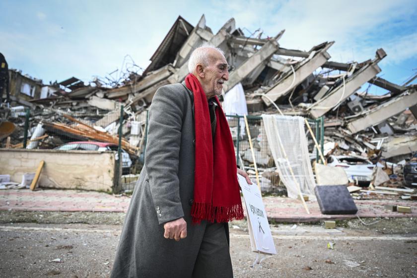 Hatay'da depremzedeler