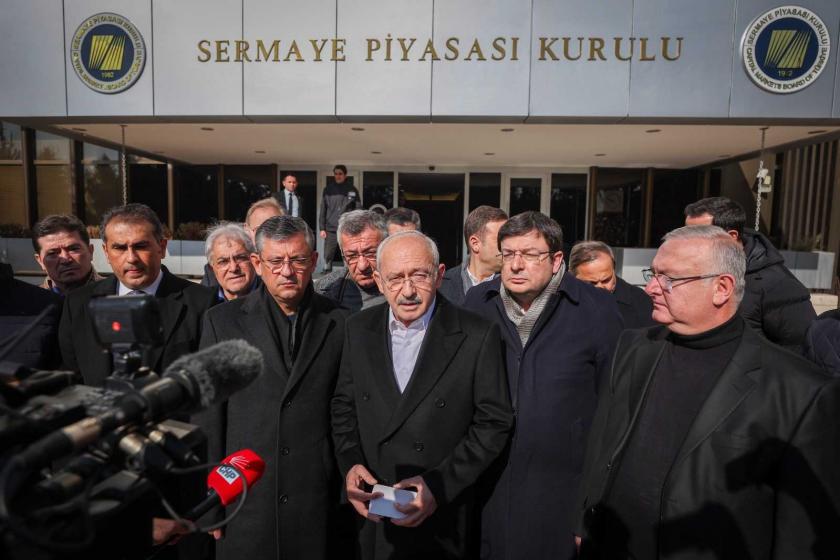 Kemal Kılıçdaroğlu SPK önünde