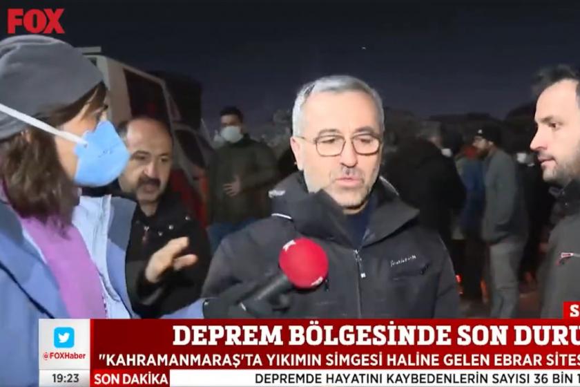 Hayrettin Güngör'e mikrofon uzatmaya çalışan Fox TV muhabiri