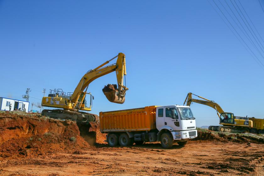 Nurdağı ilçesindeki iş makinaları