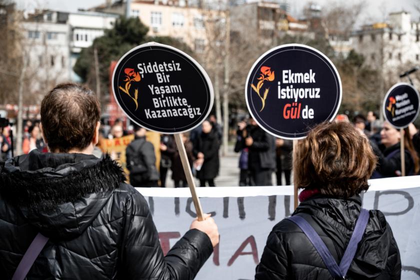 Ekmek ve Gül'ün Kartal'da düzenlediği 8 mart etkinliği.