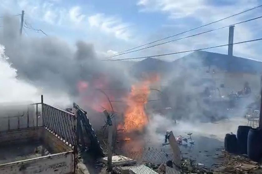 Hatay'da depremzede çadırında yangın 