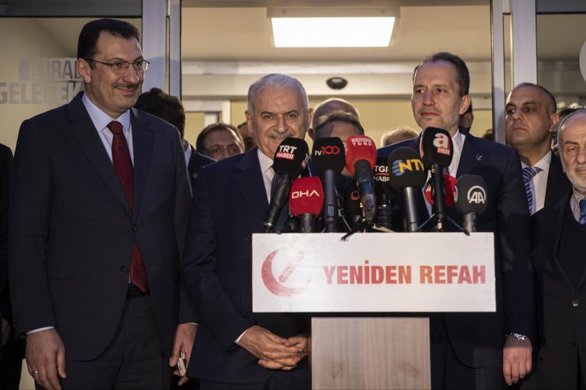 Binali Yıldırım ve Fatih Erbakan ortak açıklama yapıyor.