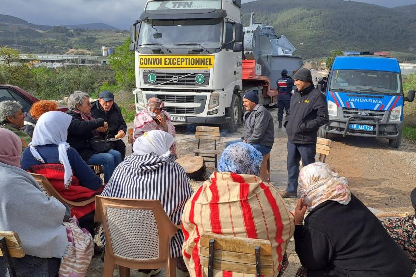 Muğla'da çimento fabrikasını istemeyen köylülerin nöbeti sürüyor