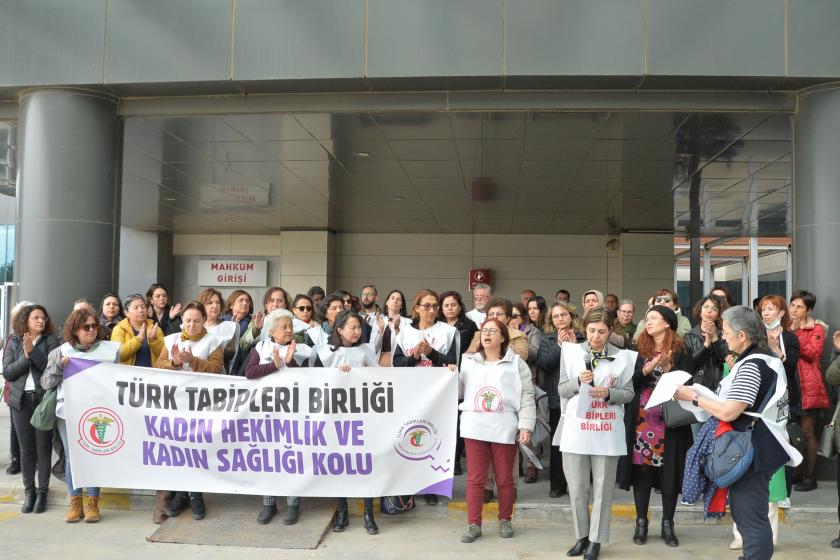 TTB'den boşandığı eşi tarafından saldırıya uğrayan Dr. Ayşe Güneş'e destek açıklaması