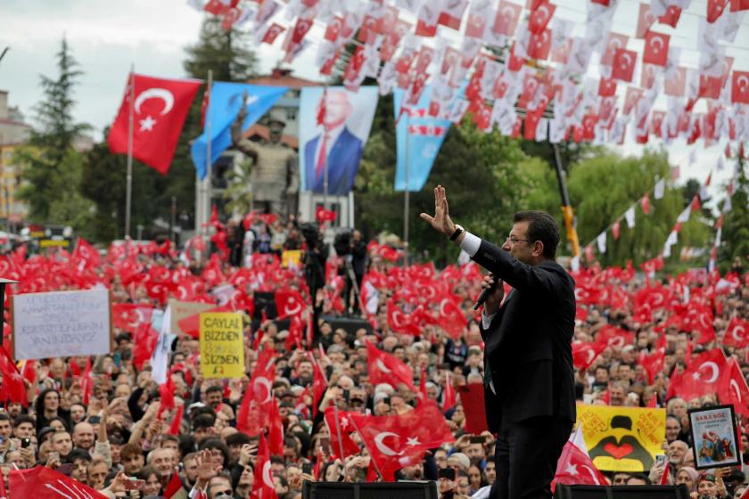 Ekrem İmamoğlu, Rize'de konuşurken