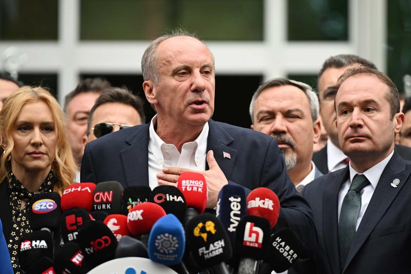 Muharrem İnce, cumhurbaşkanı adaylığından çekildiğini açıklarken