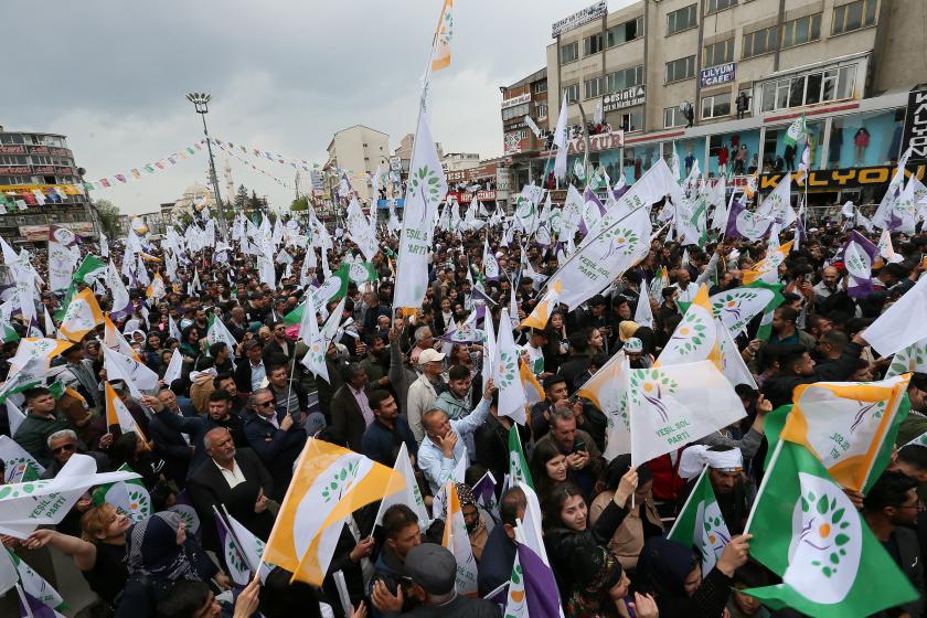 miting alanı