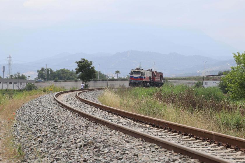 Denizli'de tren hattındaki onarım çalışması