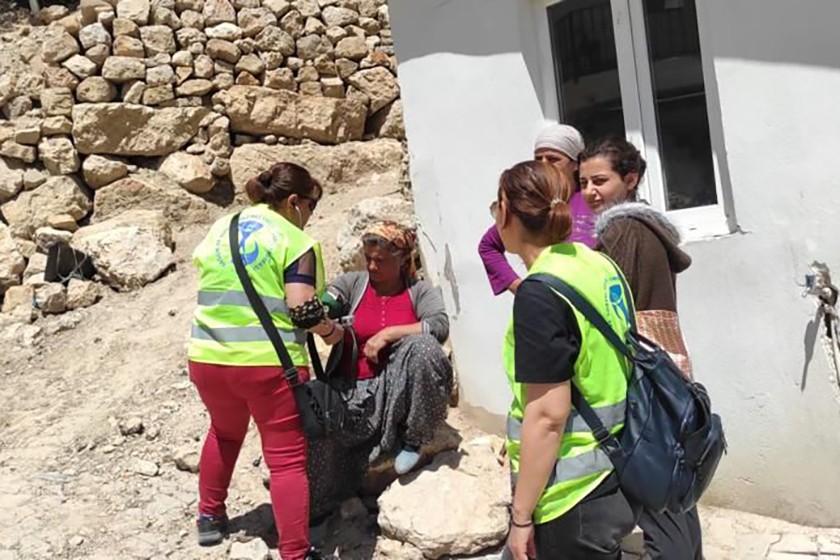 Deprem bölgesinde sağlık hizmeti