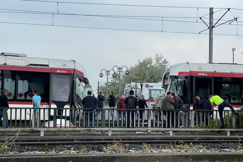 Samsun'da çarpışan tramvaylar