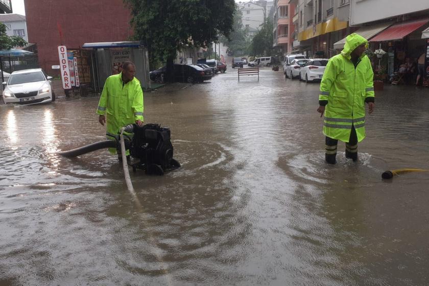 Düzce'de sağanak