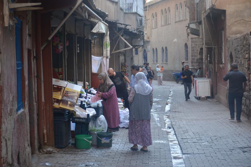 Sur'da bir mahalleden görüntü