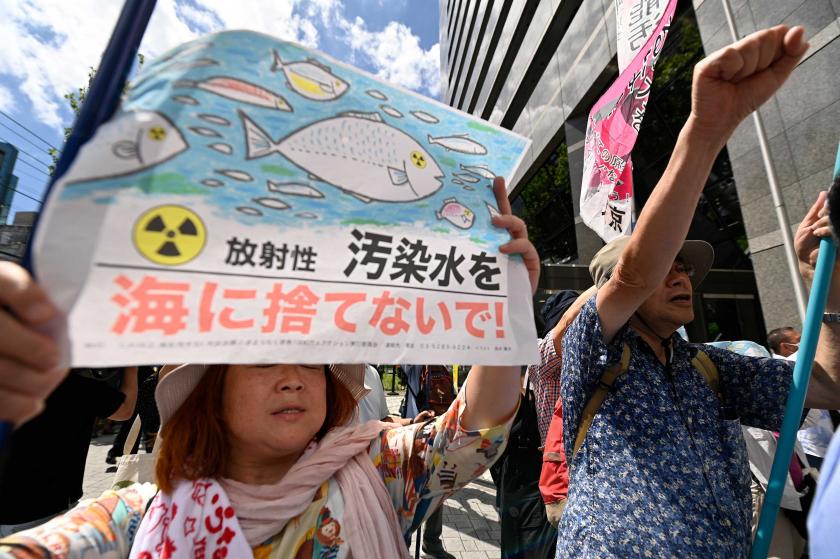 Fukuşima'daki radyoaktif atık suyun okyanusa boşaltılması Japonya'nın başkenti Tokyo'da protesto edildi