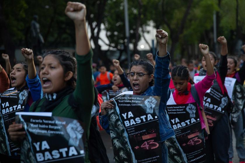 Meksika’da 43 öğrencinin kaybedilmesinin 9'uncu yılında yürüyüş düzenlendi