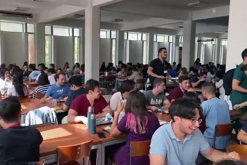 Ege Üniversitesi yemek protestosu